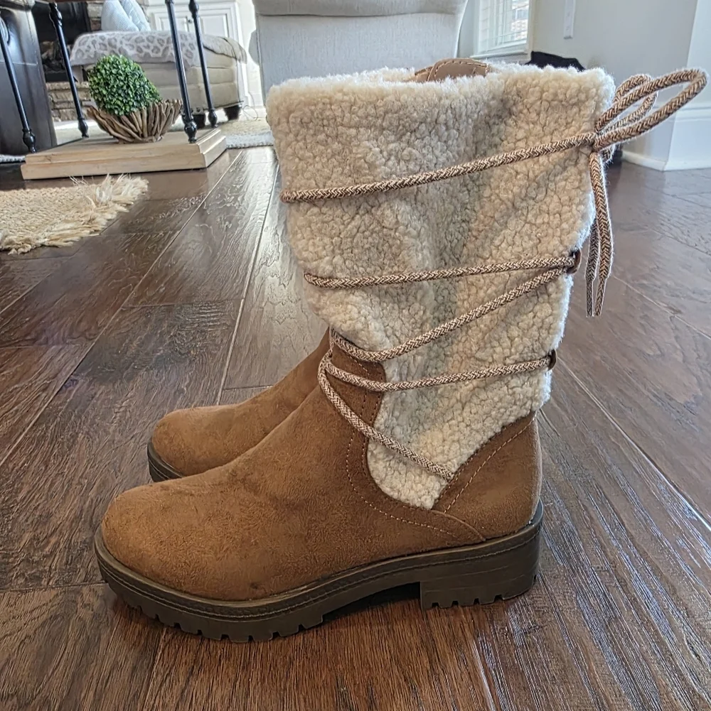 Life Stride Womens Saratoga Mid Calf Winter Boots Size 6.5 Brown Suede Warm